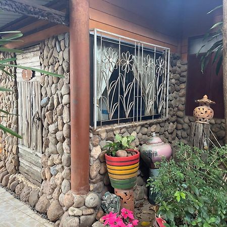 Three J Guesthouse กำแพงเพชร ภายนอก รูปภาพ
