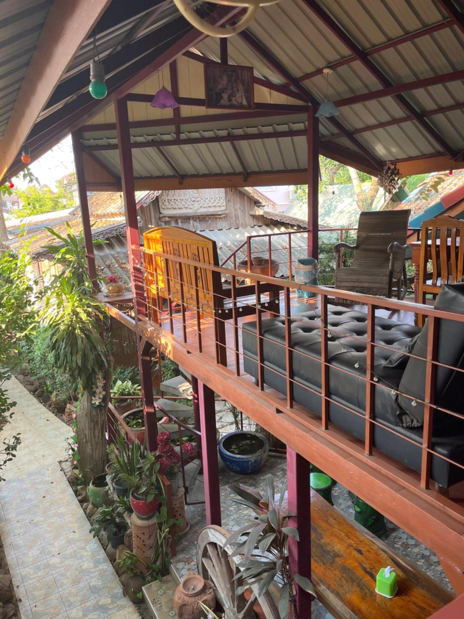 Three J Guesthouse กำแพงเพชร ภายนอก รูปภาพ