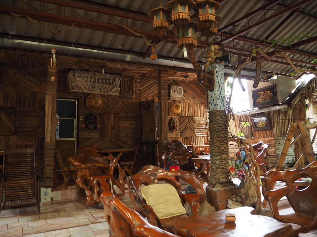 Three J Guesthouse กำแพงเพชร ภายนอก รูปภาพ