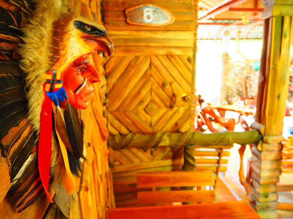 Three J Guesthouse กำแพงเพชร ภายนอก รูปภาพ